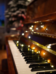 Winter holiday and Christmas: Piano sheet music at multi-levels